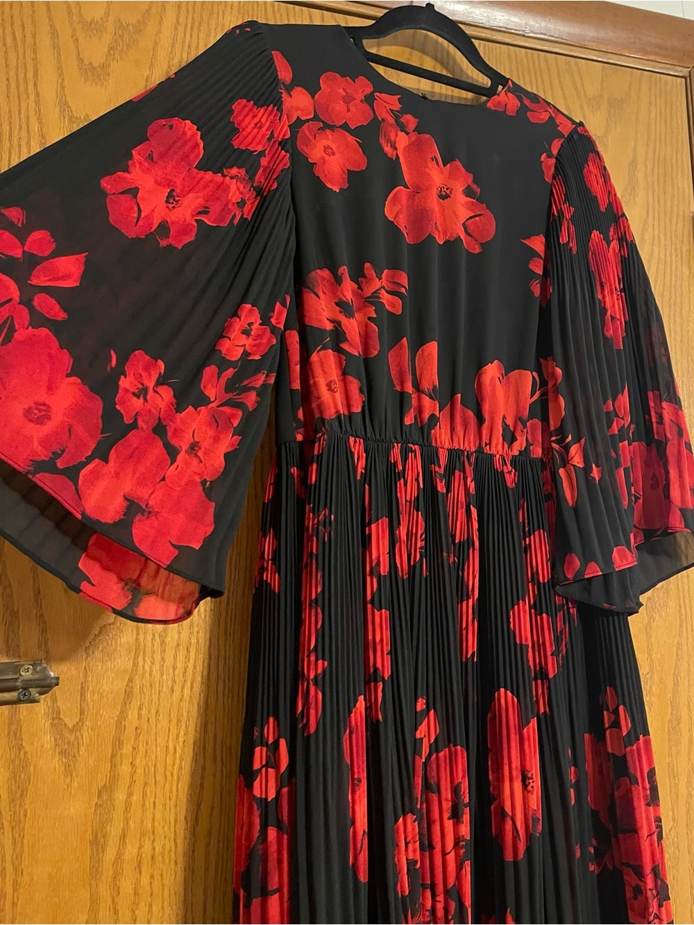 H&M Beautiful Floral Print Midi Dress